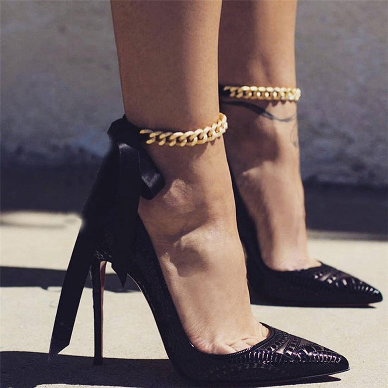 Chain-Bow Ankle Tie